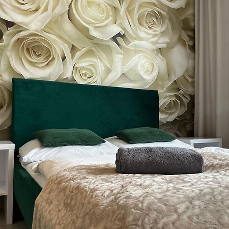 Hostel Przed Switem Gorzow Wielkopolski Luaran gambar