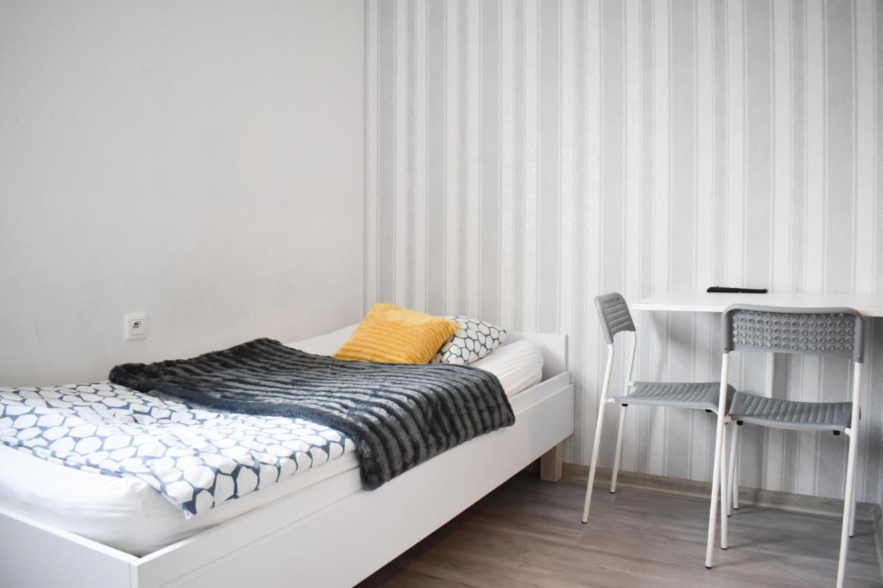 Hostel Przed Switem Gorzow Wielkopolski Luaran gambar