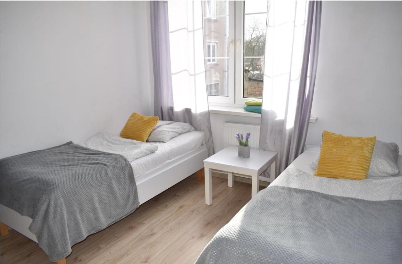 Hostel Przed Switem Gorzow Wielkopolski Luaran gambar
