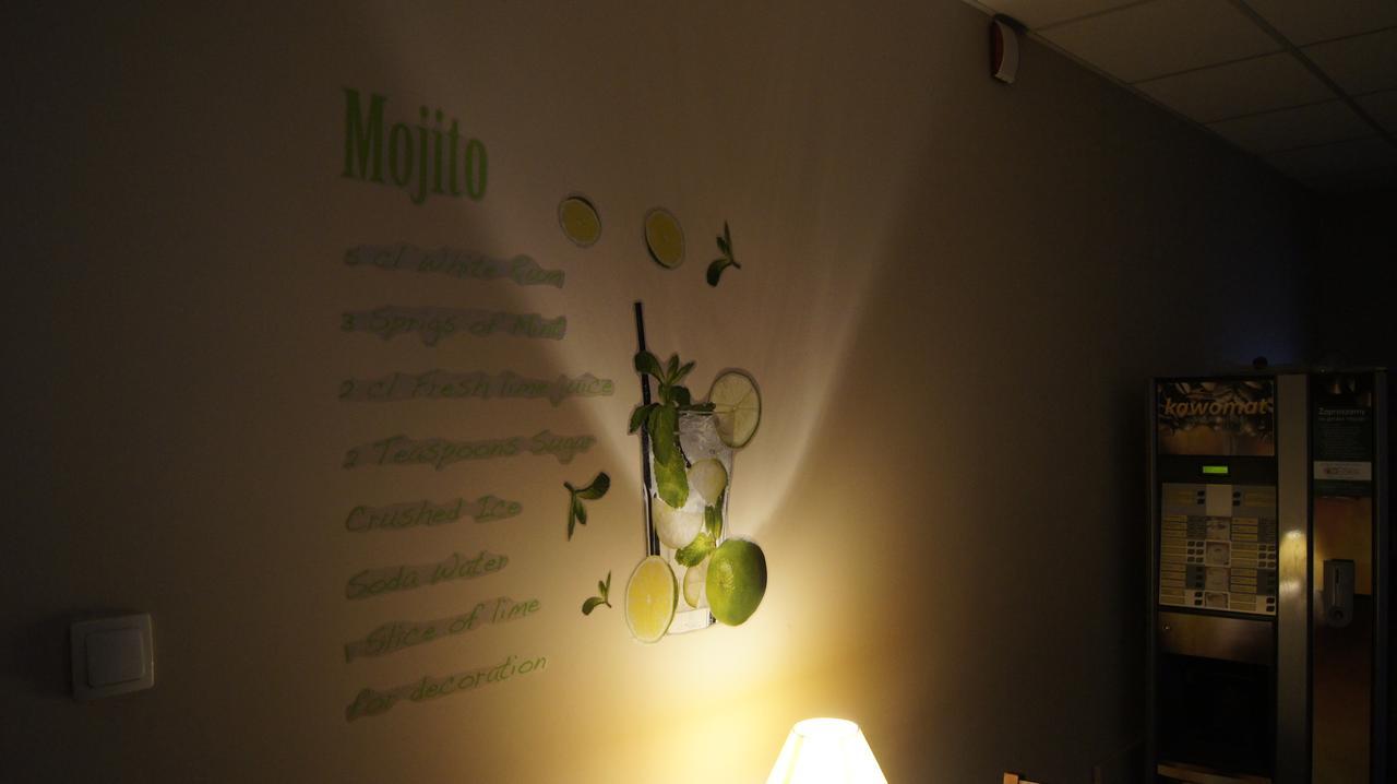 Hostel Przed Switem Gorzow Wielkopolski Luaran gambar